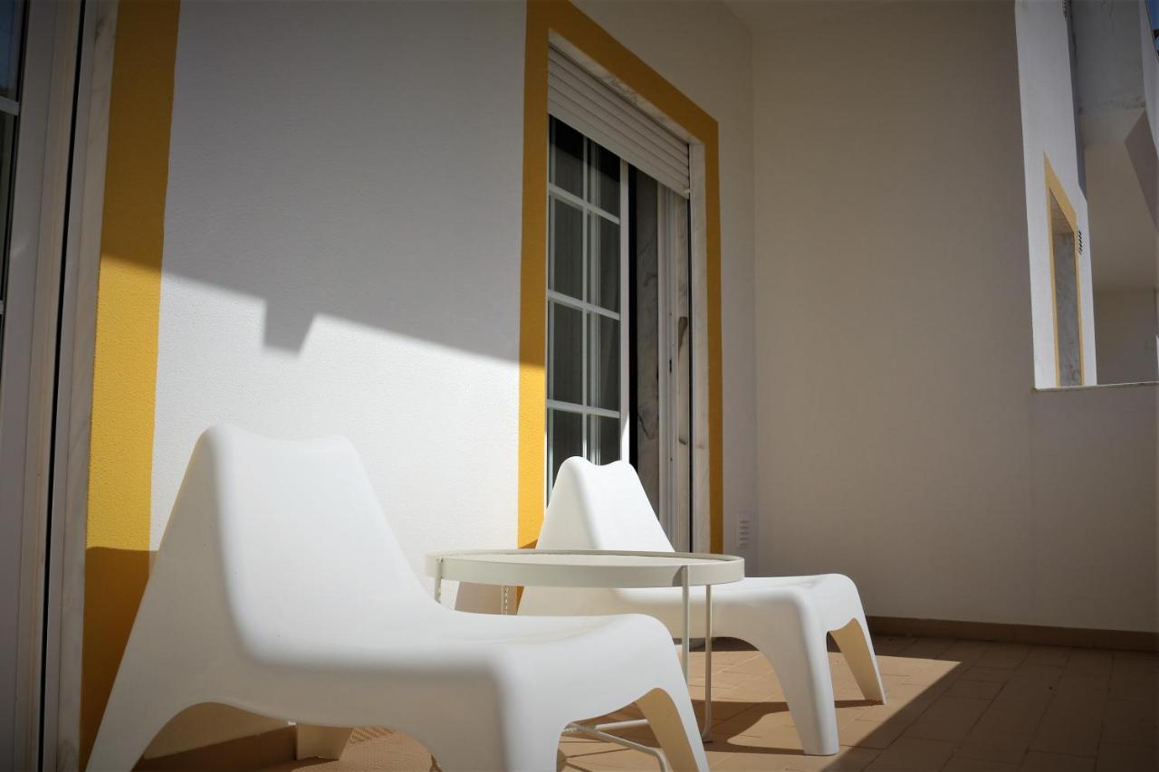 Lovely Apartment In Carvoeiro By The Beach Екстериор снимка