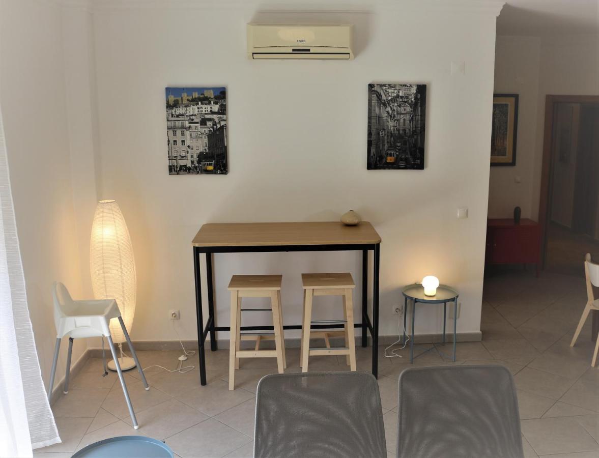 Lovely Apartment In Carvoeiro By The Beach Екстериор снимка