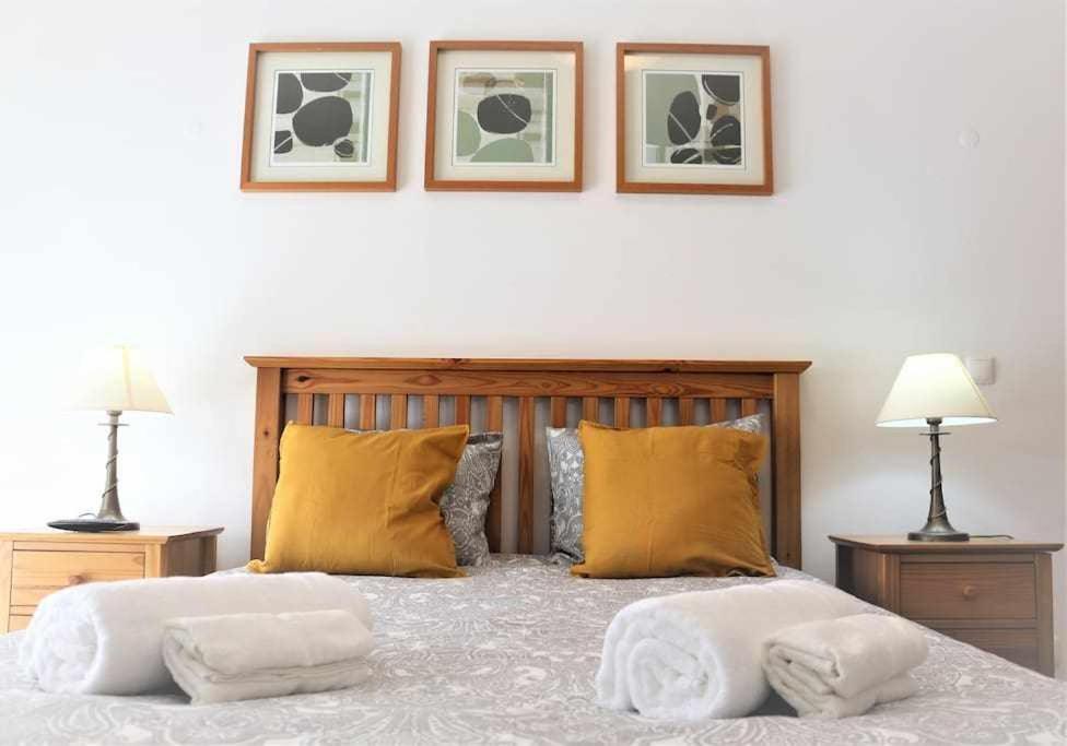 Lovely Apartment In Carvoeiro By The Beach Екстериор снимка